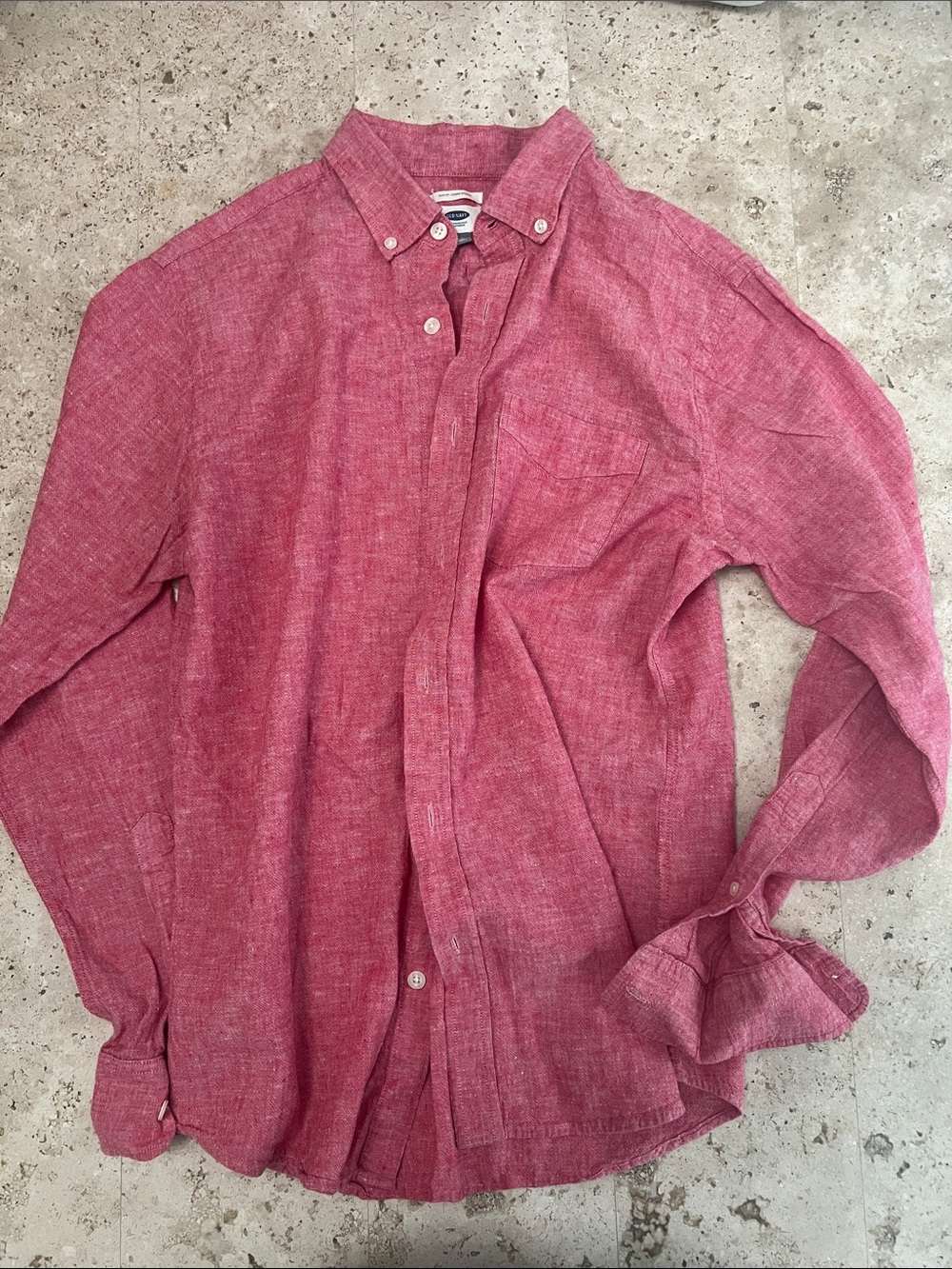 Old Navy Men's Button-Down Linen Shirt in Heathered Red